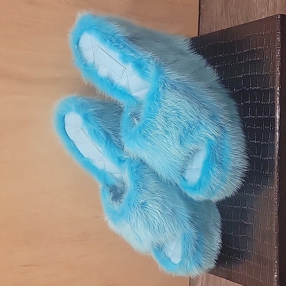 Iamjenniferle Think Mink Wedge - Picture 2 of 6